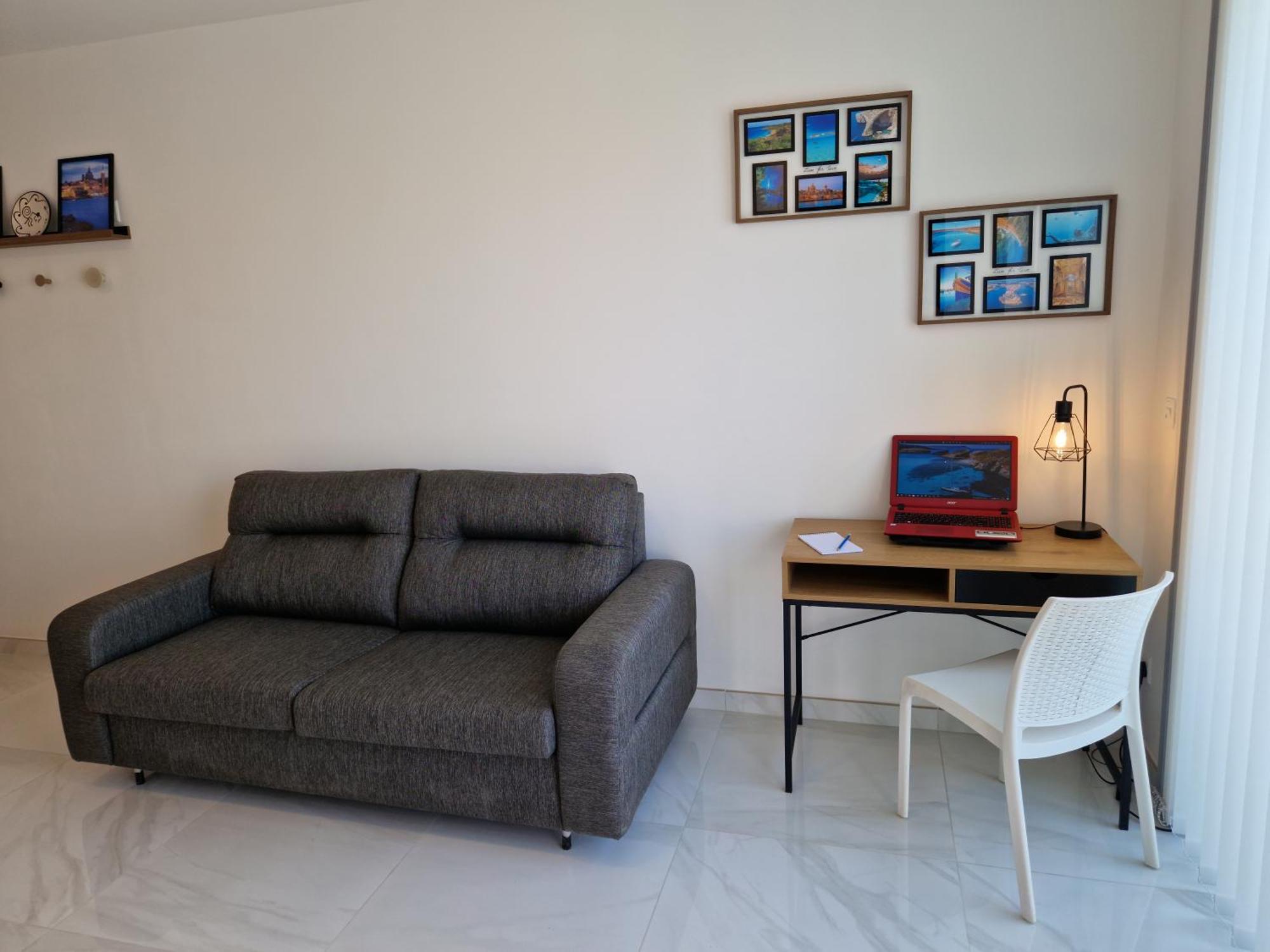 Sea View New Penthouse Terrace & Garage Parking Apartment เซนต์พอลส์เบย์ ภายนอก รูปภาพ