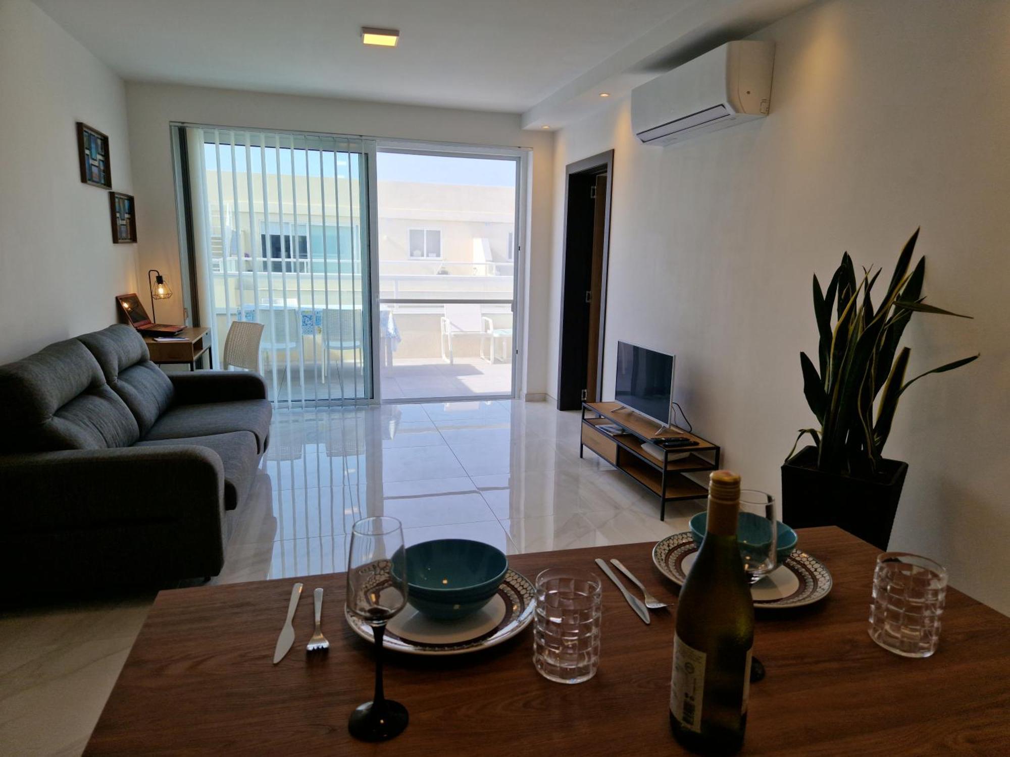 Sea View New Penthouse Terrace & Garage Parking Apartment เซนต์พอลส์เบย์ ภายนอก รูปภาพ